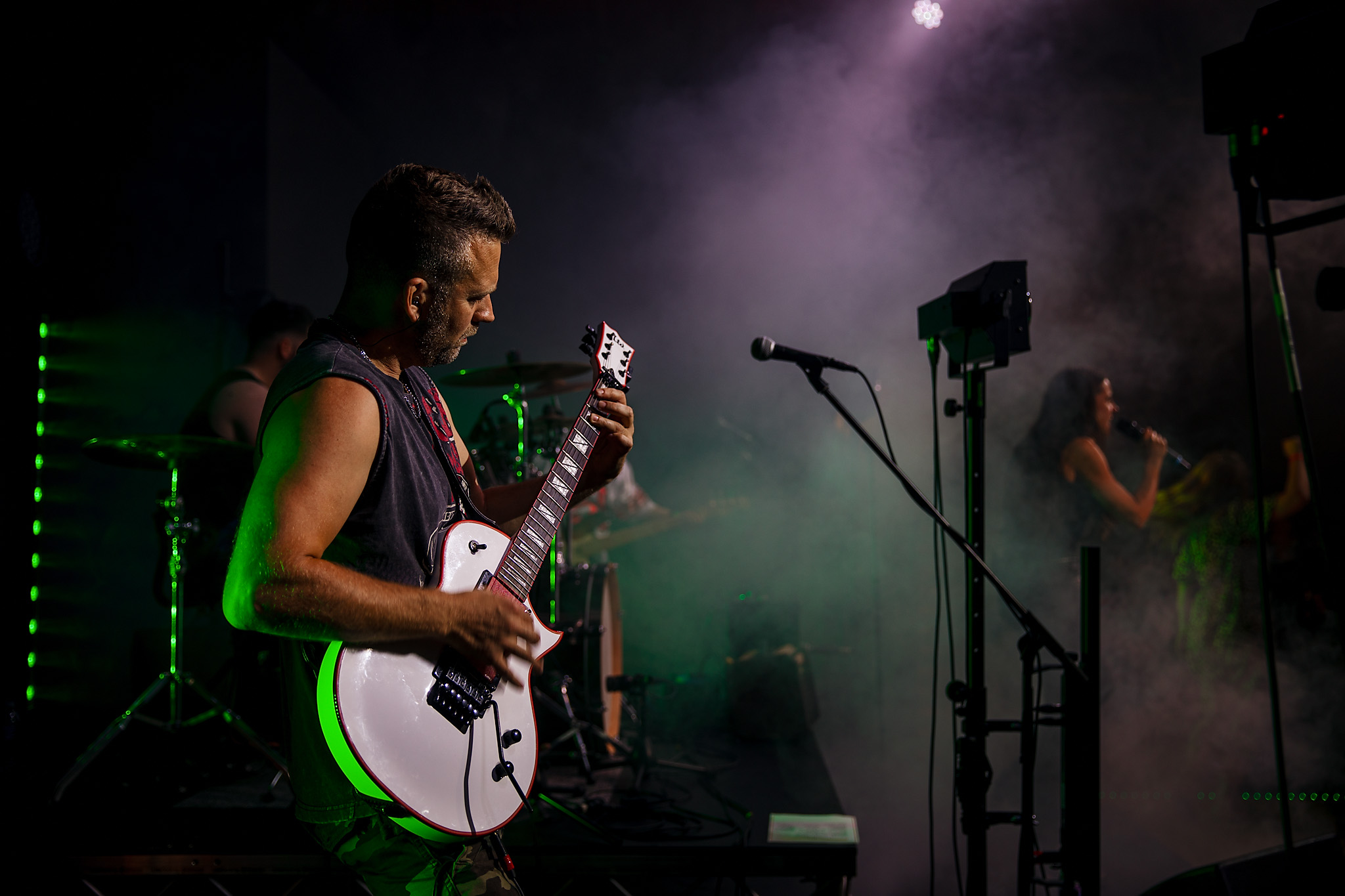 Take a look at some of our favourite moments from our Eastbourne Rock Fest 2022 night. Five hours of live Rock Covers from two amazing bands.