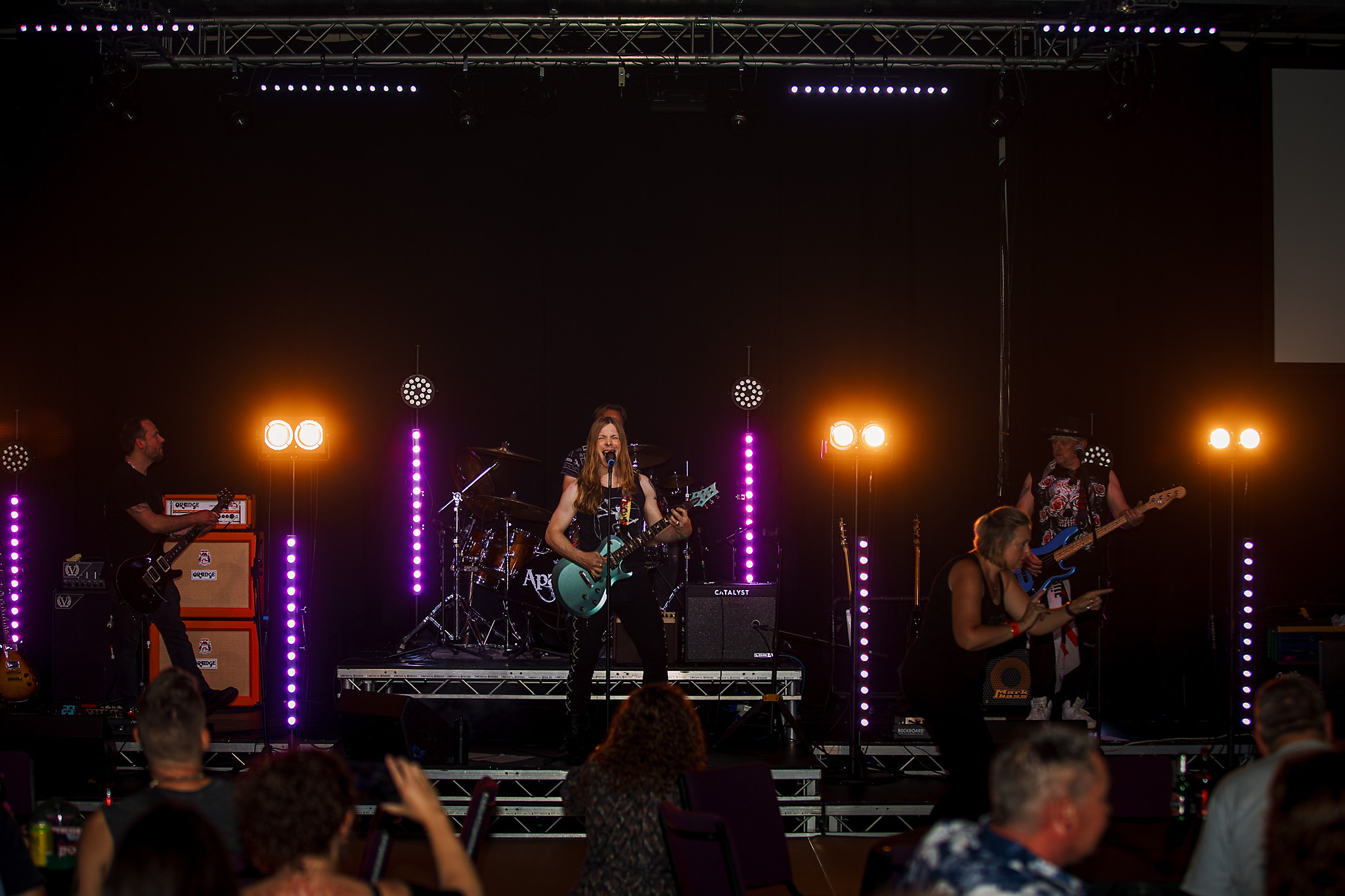 Take a look at some of our favourite moments from our Eastbourne Rock Fest 2022 night. Five hours of live Rock Covers from two amazing bands.